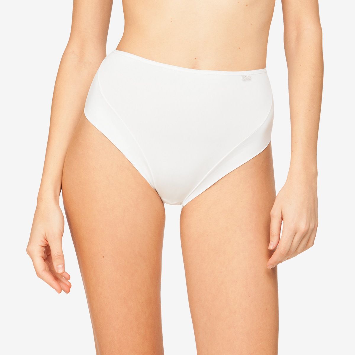 Braguita clásica de microfibra Avet 3144 en Blanco