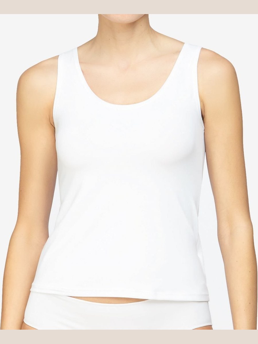 Camiseta interior de tirantes anchos de microfibra Avet 7590 en Blanco