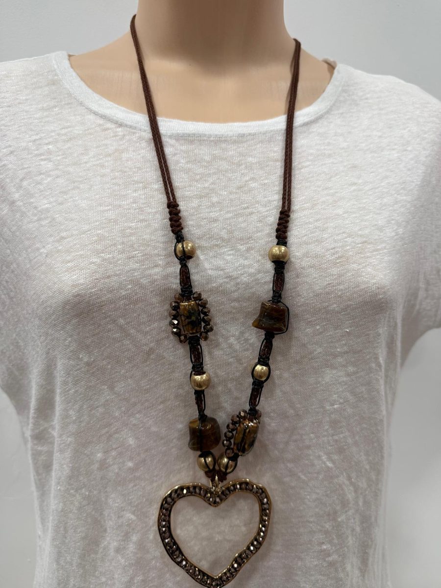 Collar Corazón en Marrón chocolate