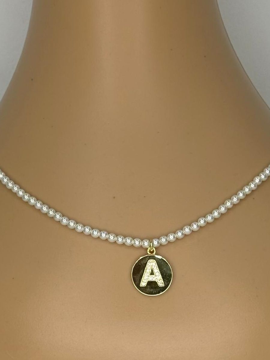 Collar Inicial con la inicial A