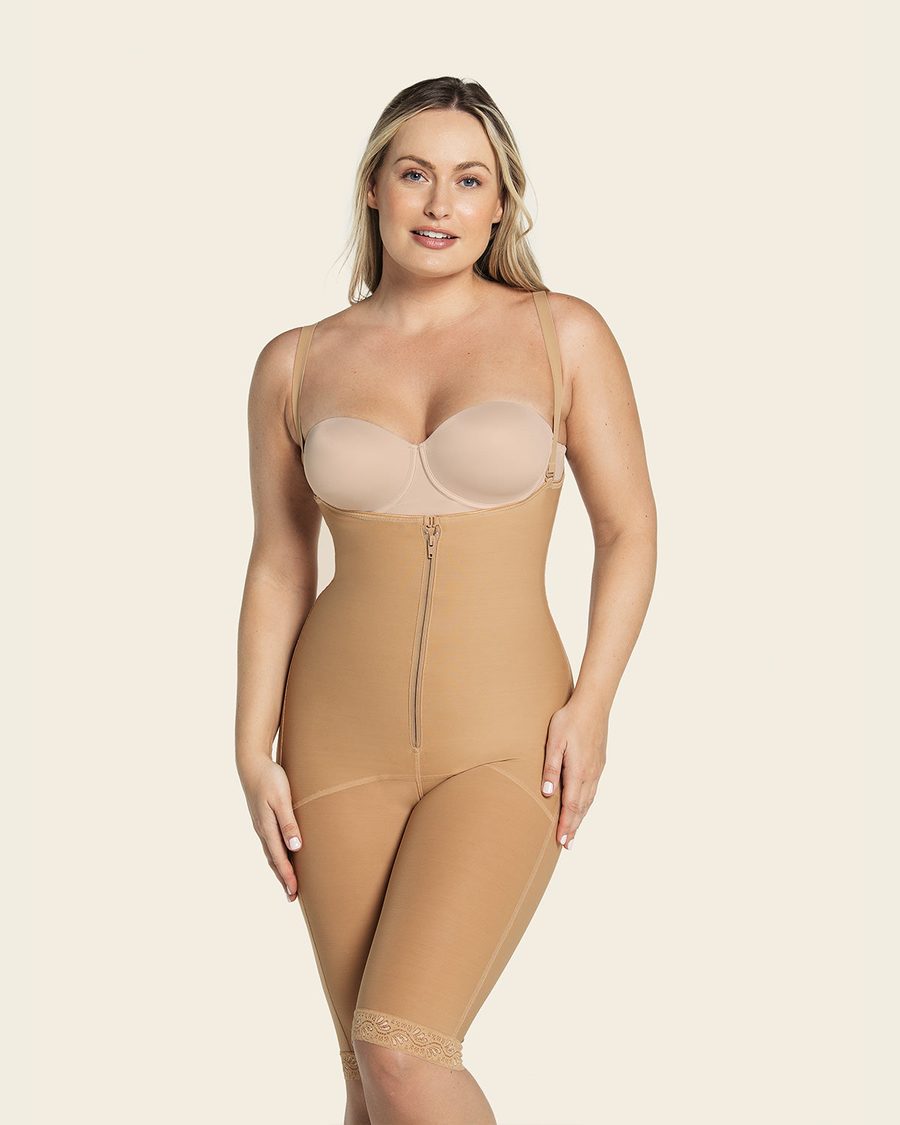 Faja body de control fuerte con pierna y pecho libre en Café