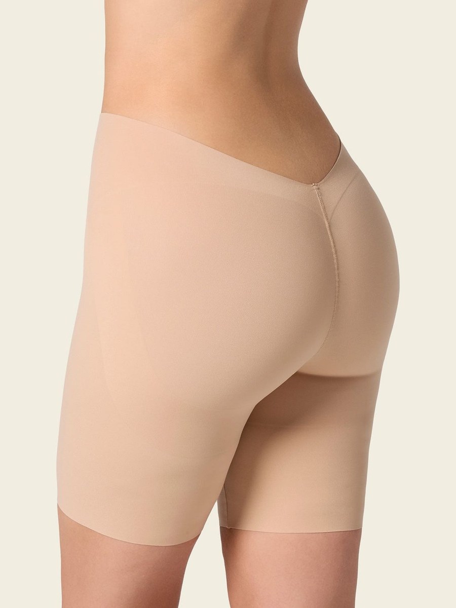 Short moldeador invisible con espalda en U Leonisa en Nude