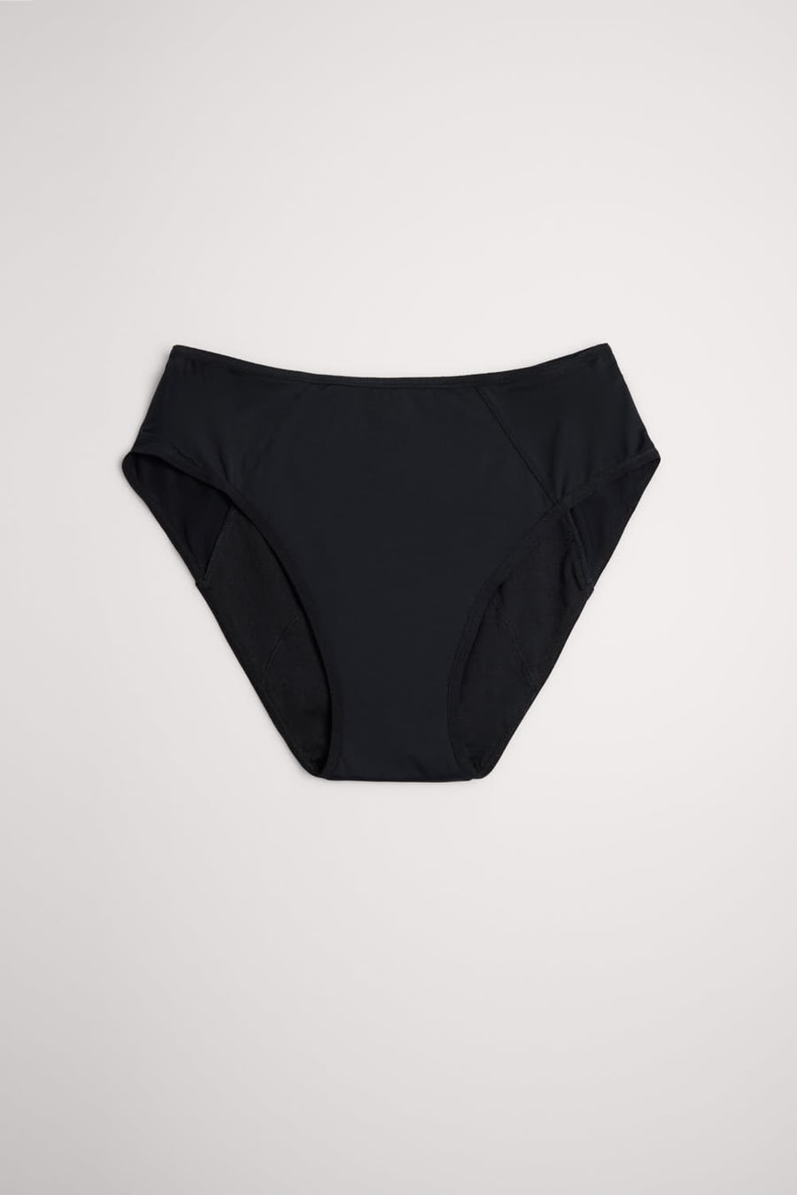 Braga menstrual de microfibra Ysabel Mora 19390 en Negro